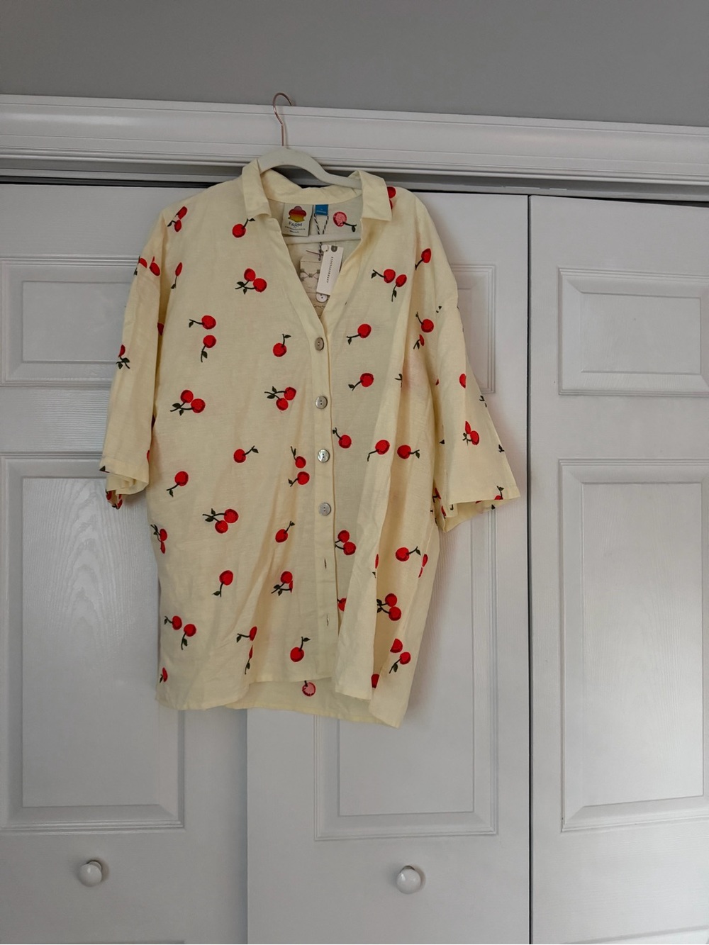 FARM Rio Cream Cherry-Print Button Front Jacket